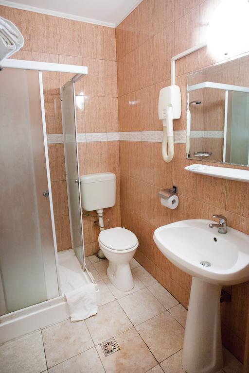 Casa Vanatoreasca Mogosoaia Szoba fotó